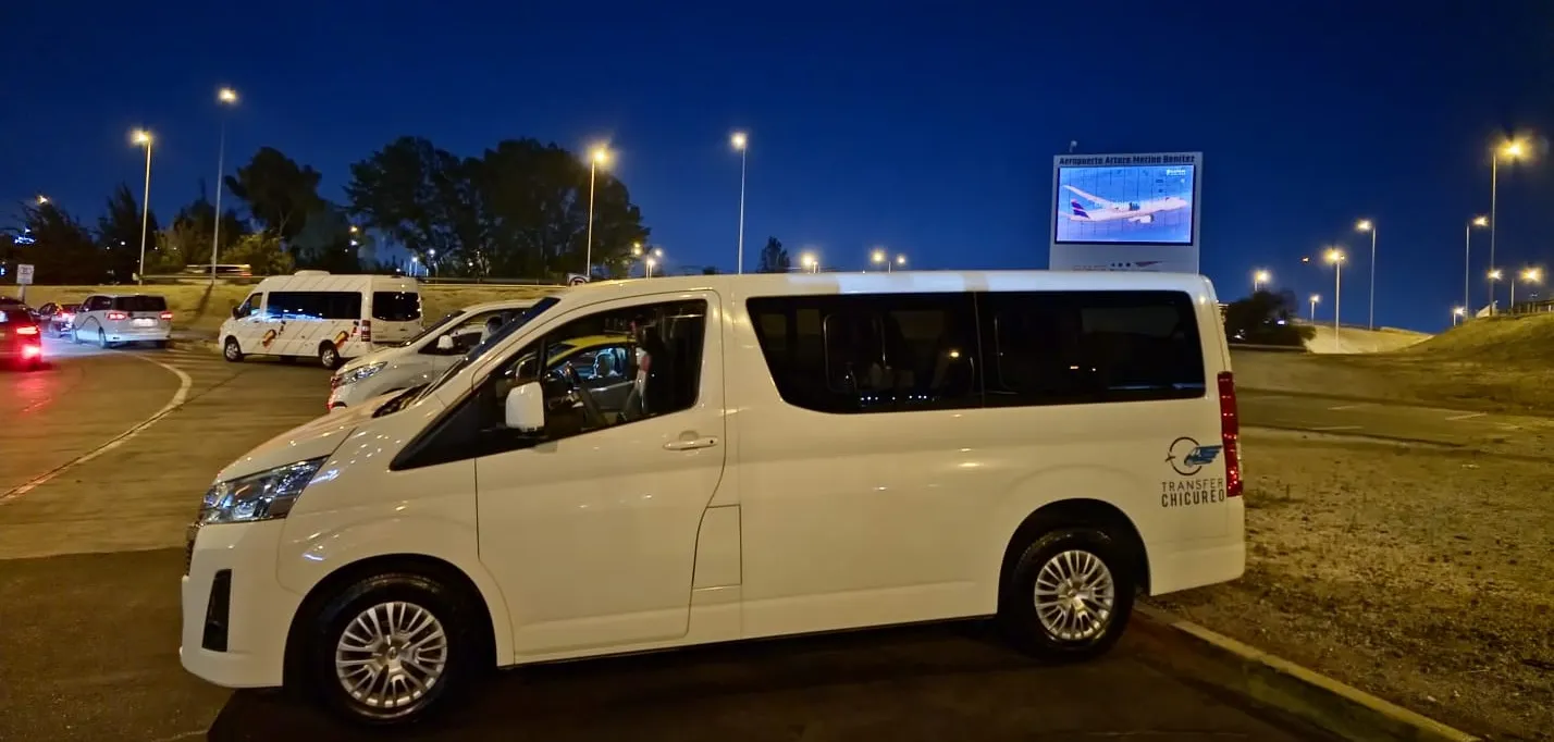 Transfer Chicureo - transfer al Aeropuerto Arturo Merino Benítez